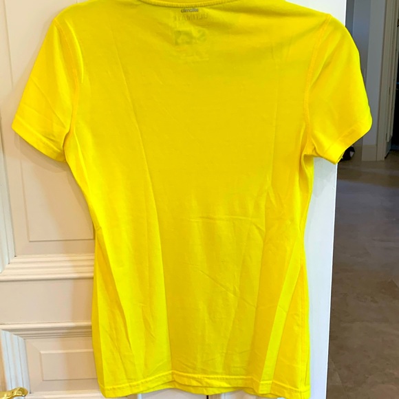 ADIDAS Tee - Picture 5 of 5